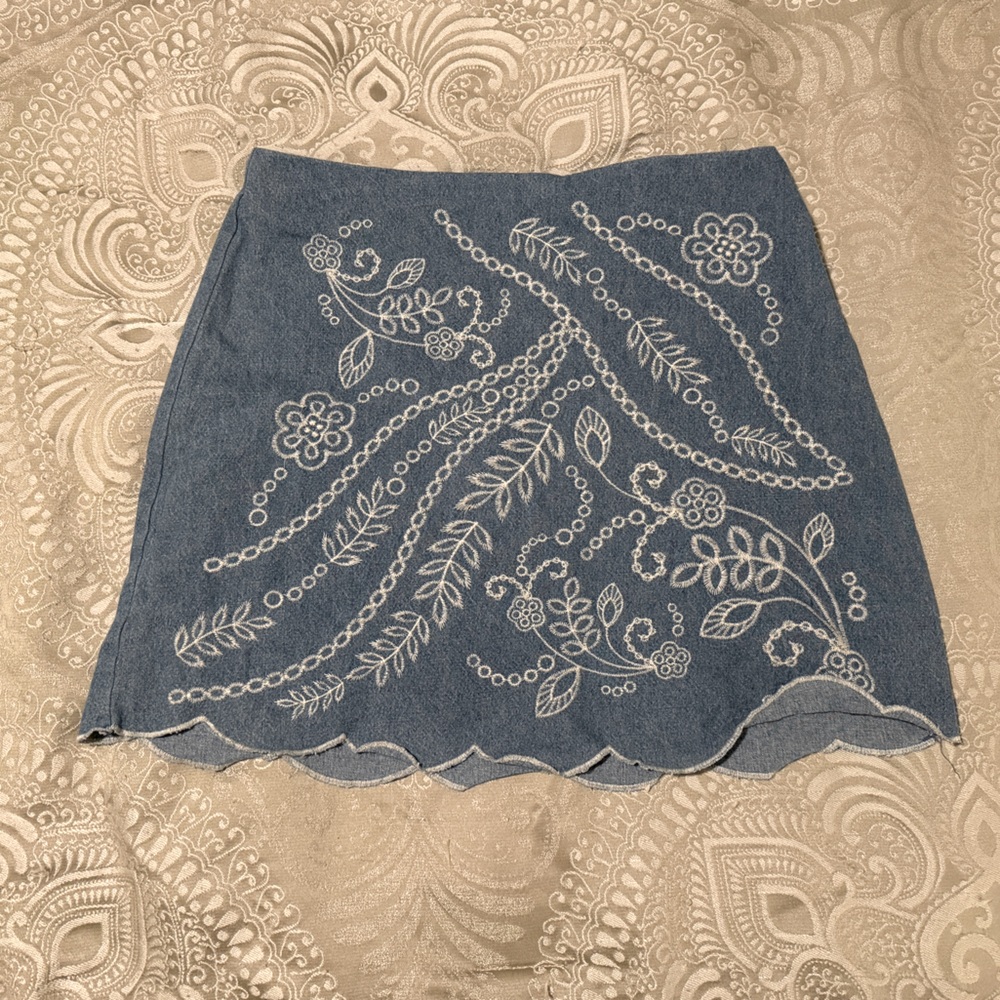 Blu Pepper Baby Blue White Embroidered Scalloped Miniskirt
